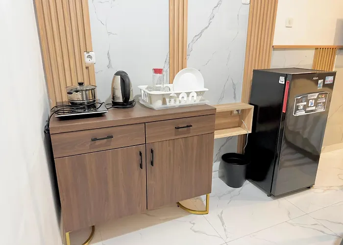 Allena Living At *